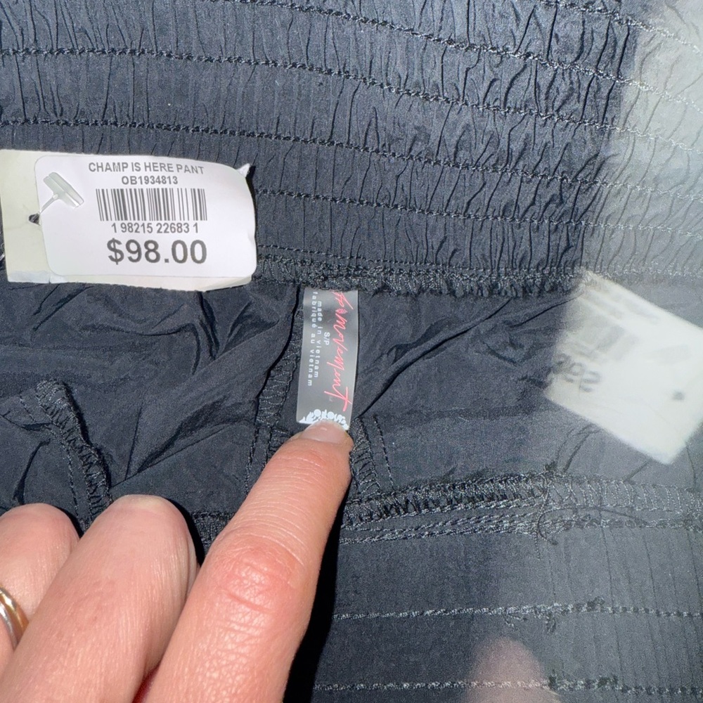 Free People FP Movement Champ is Here Pant NWOT - Picture 6 of 6